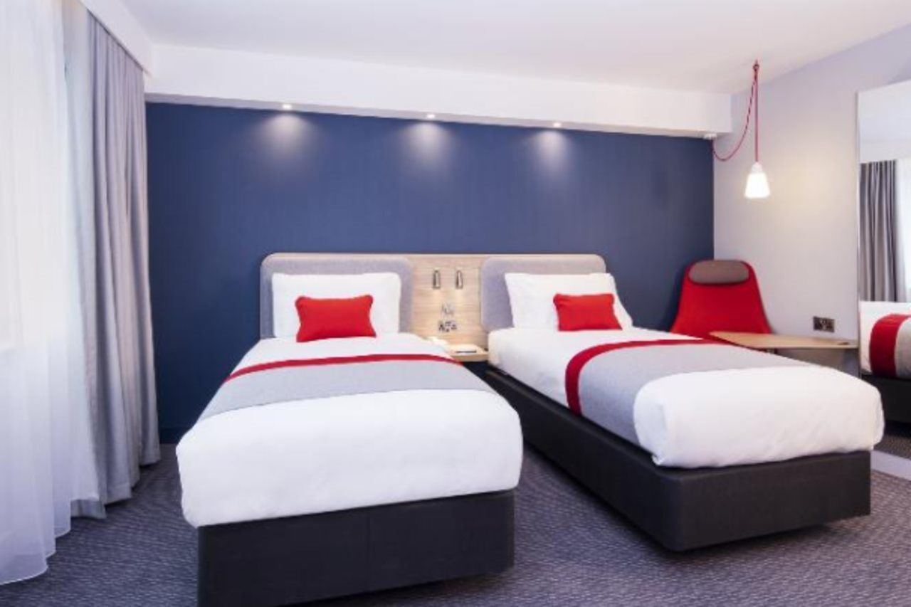 Holiday Inn Express Astana - Turan Екстериор снимка